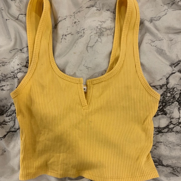 Garage crop tank - Picture 1 of 3